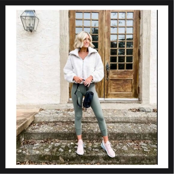 Lululemon Cinchable Fleece Zip-Up - Picture 1 of 7